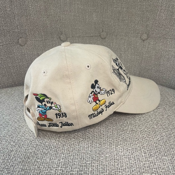 Hat - Picture 3 of 4